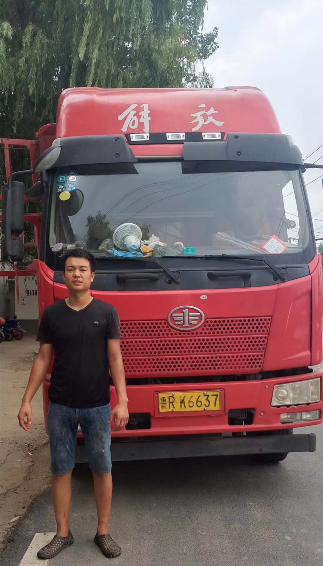 山東客戶智能化多功能衛(wèi)生紙復(fù)卷機發(fā)貨