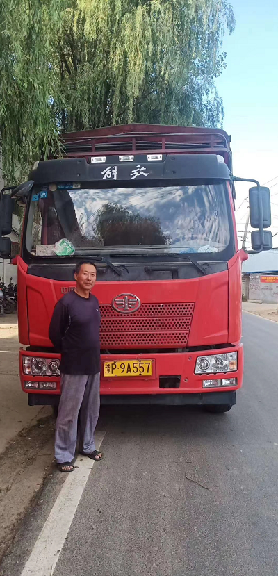 安徽客戶高配智能衛(wèi)生紙復卷機生產(chǎn)線發(fā)貨