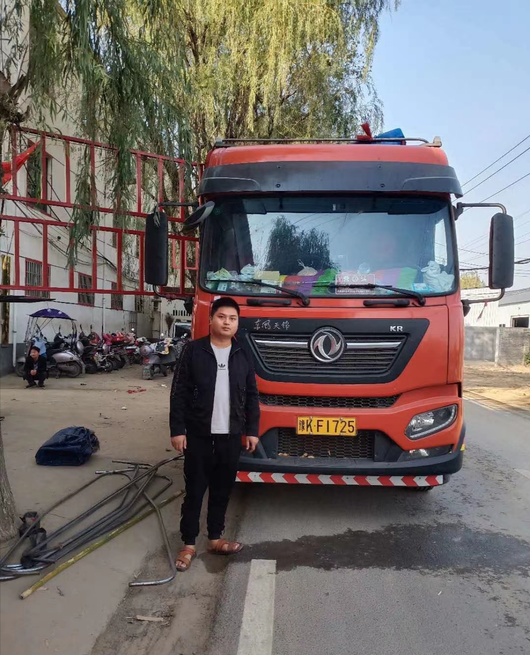 貴州安順多功能衛(wèi)生紙復卷機已發(fā)貨